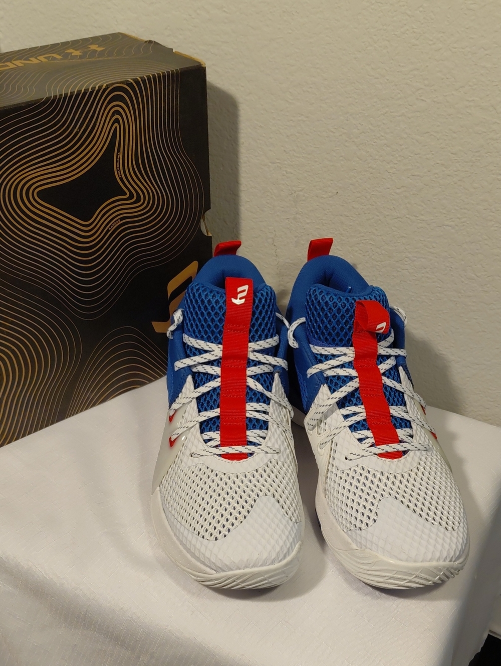Under Armor NY Embiid One Sneakers
